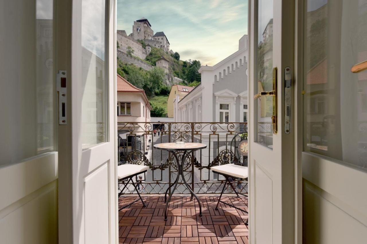 Apartman S Balkonom Trencin Bagian luar foto